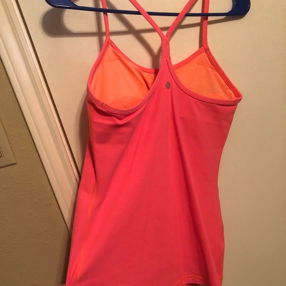 Lululemon power Y tank - Picture 4 of 4